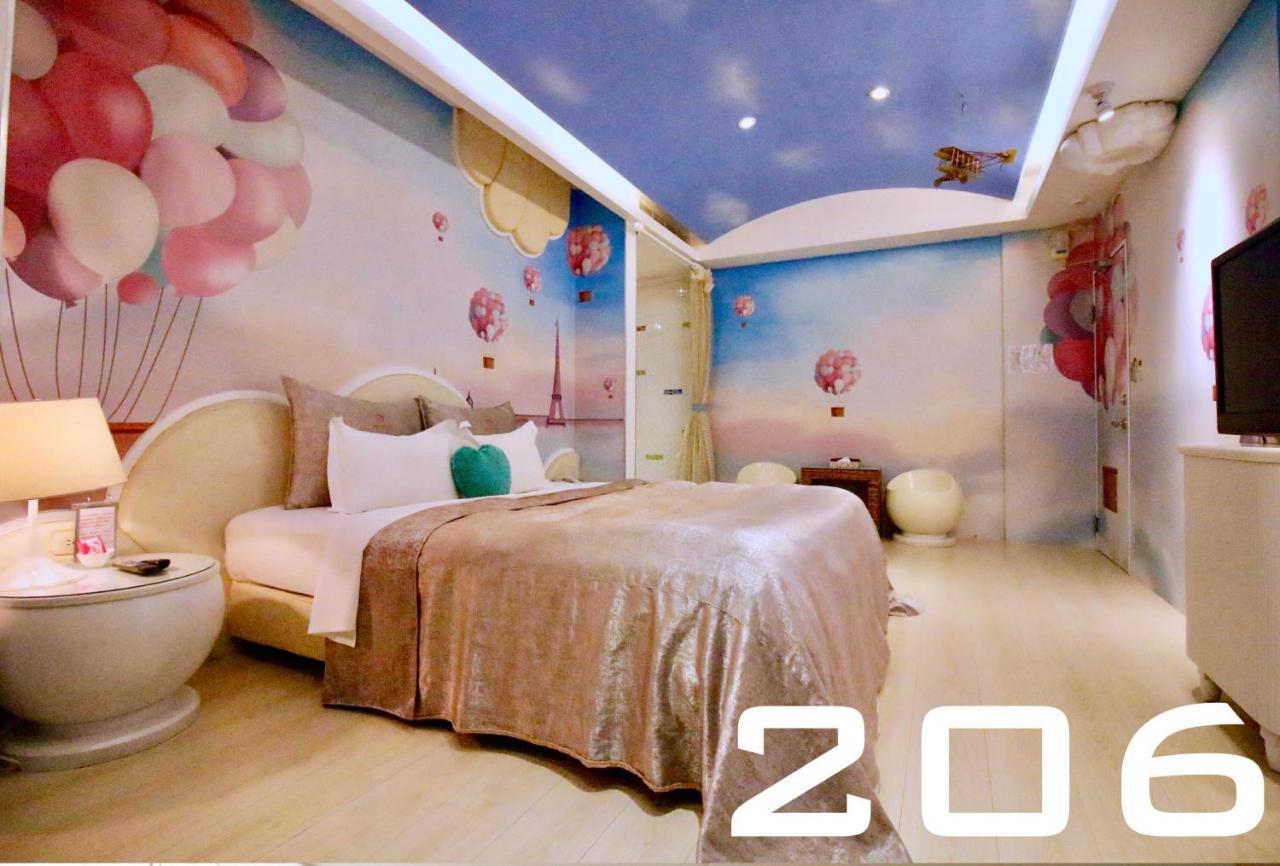 Cd Motel Hsinchu Extérieur photo